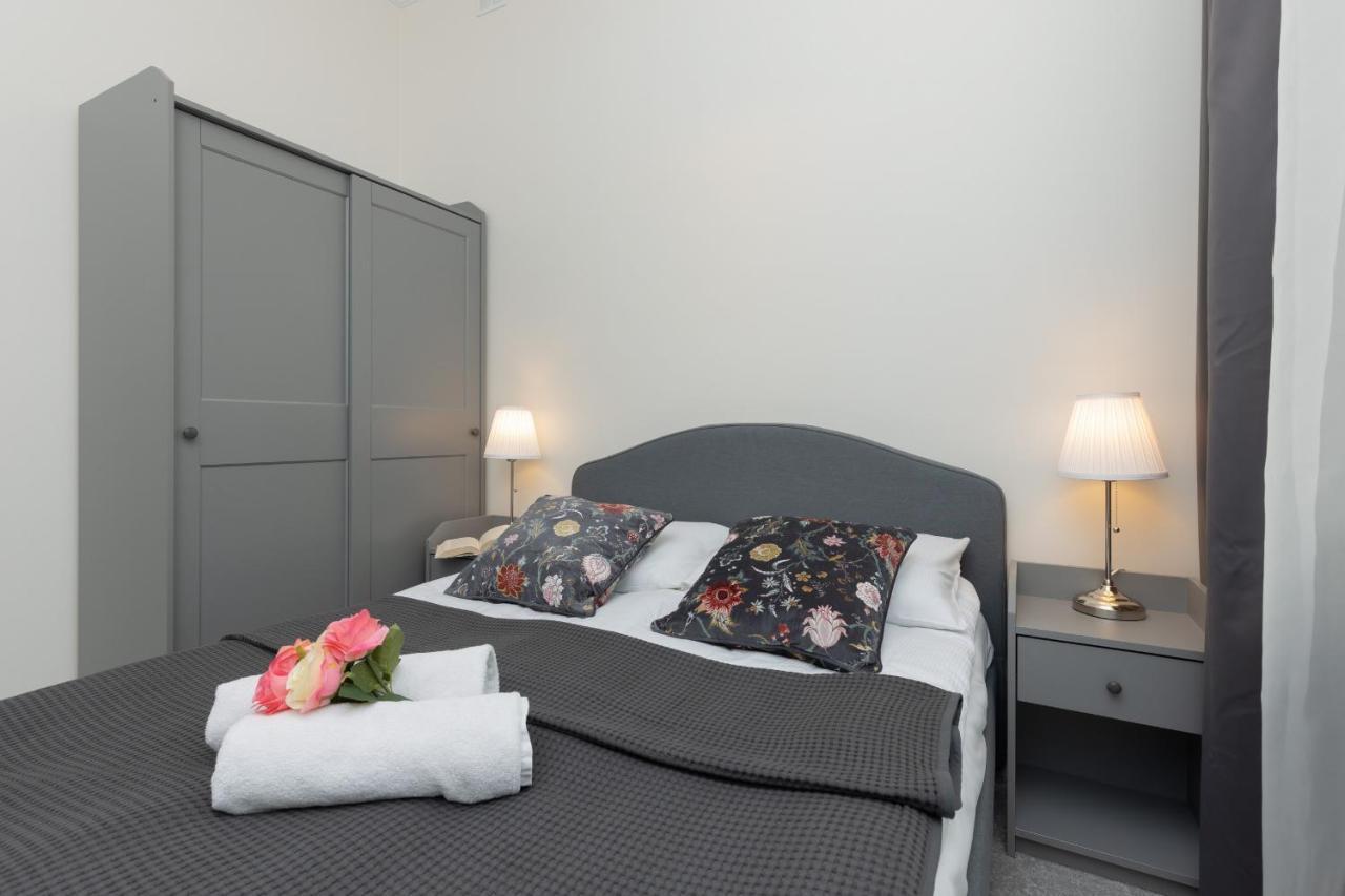 Warszawa Ochota Modern Apartment For Families By Noclegi Renters Ngoại thất bức ảnh